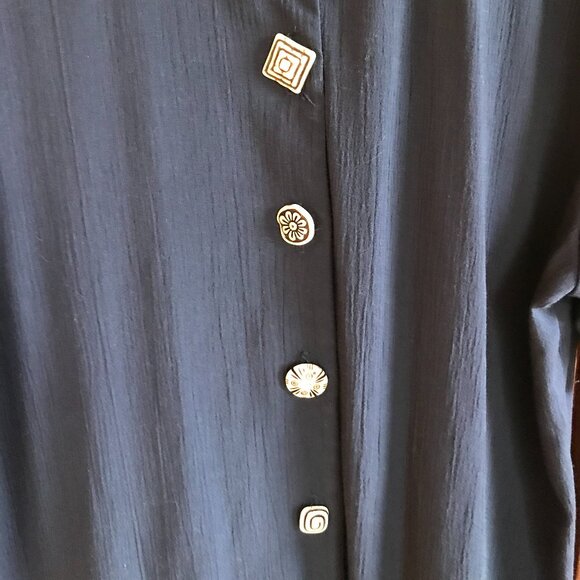 Two Twenty Vintage Rayon Blend Tunic: Dark Blue Blazer, Unique Buttons, Size 18 - Picture 6 of 9